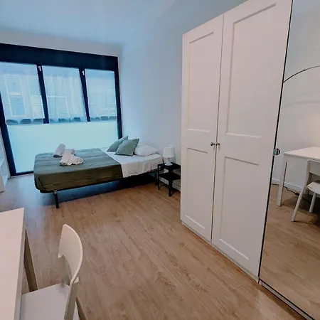 Gracia Parkside Flat - Only For Of Than 32 Nights *