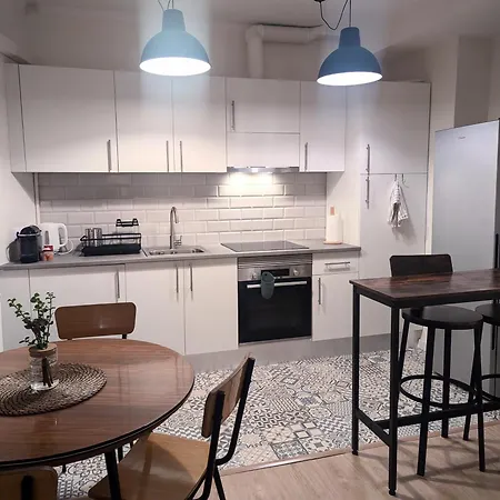 Gracia Parkside Flat - Only For Of Than 32 Nights 公寓 *