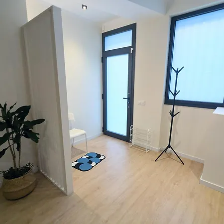公寓 Gracia Parkside Flat - Only For Of Than 32 Nights 巴塞罗那