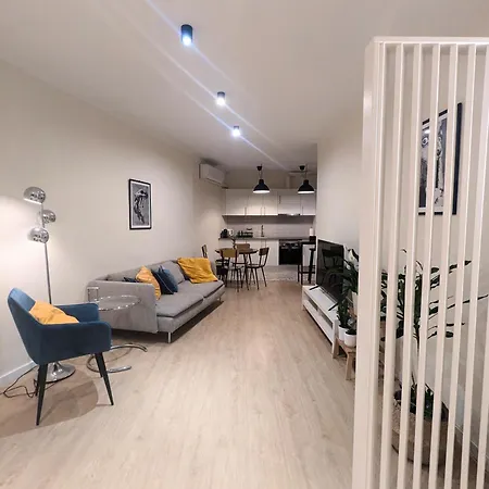 公寓 Gracia Parkside Flat - Only For Of Than 32 Nights