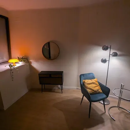 Gracia Parkside Flat - Only For Of Than 32 Nights 公寓 巴塞罗那